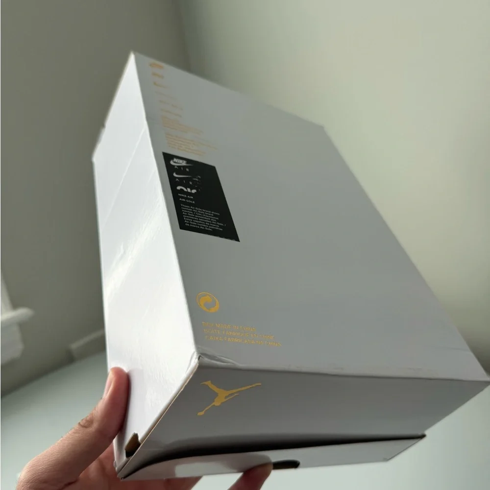Air Jordan White & Metallic Gold Storage Decor Size 8 Sneaker Shoe Box